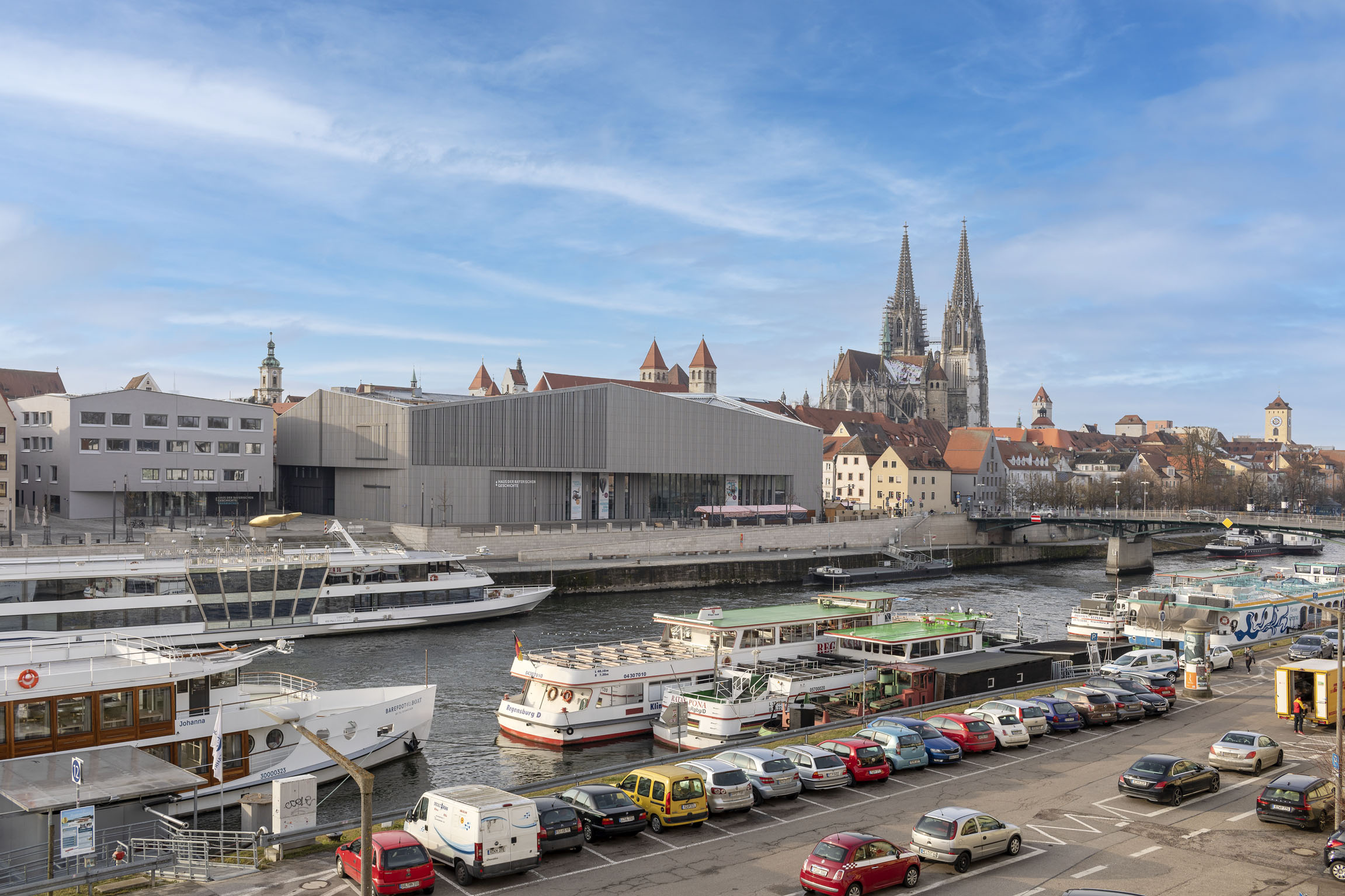 Blick nach Süden zum Museum der Bayerischen Geschichte und in die UNESCO Welterbestadt Regensburg © Haus der Bayerischen Geschichte, Foto: Uwe Moosburger